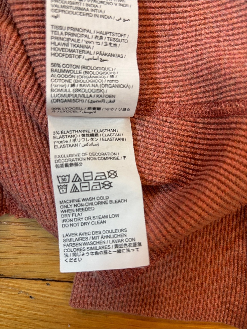 Prana Touchstone Henley - Picture 4 of 10